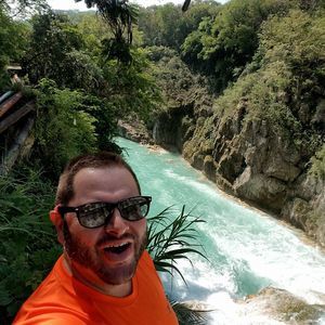 Meet your Posher, Eric